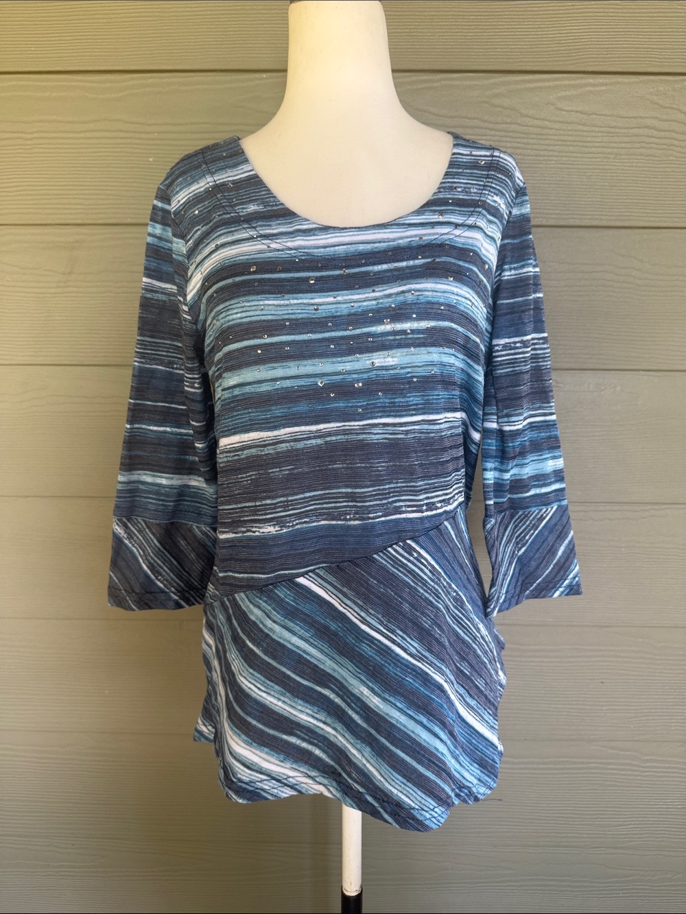Onque Casual Blue Striped Rhinestone Embellished 3/4 Sleeve Top